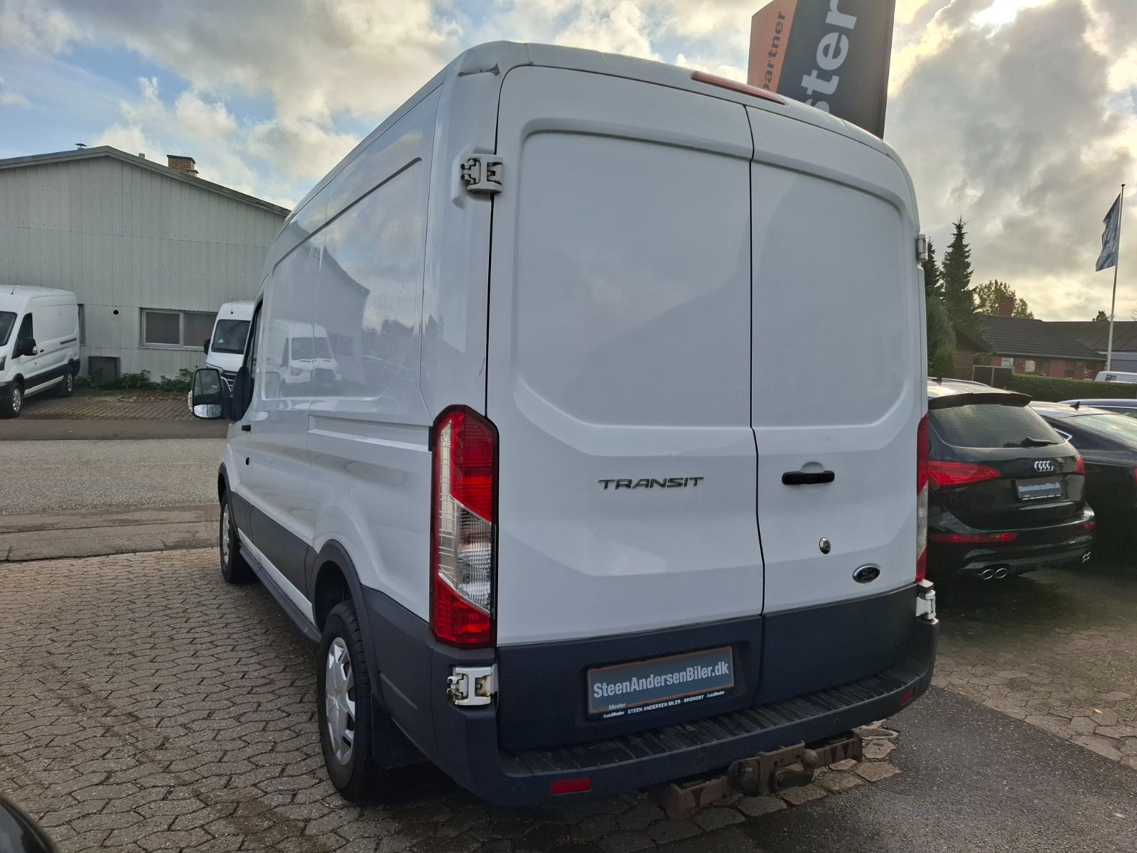 Ford Transit 350 L2 Van 2017