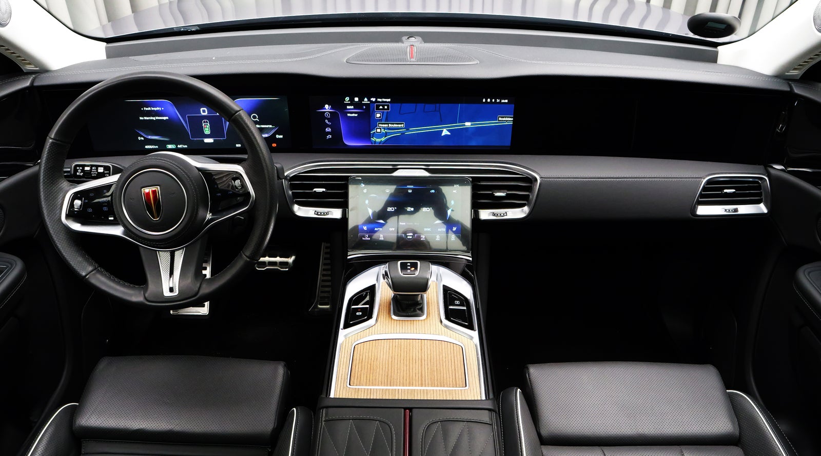 Hongqi E-HS9 Exclusive
