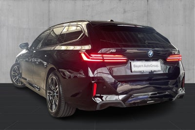 BMW i5 eDrive40 M-Sport - 2