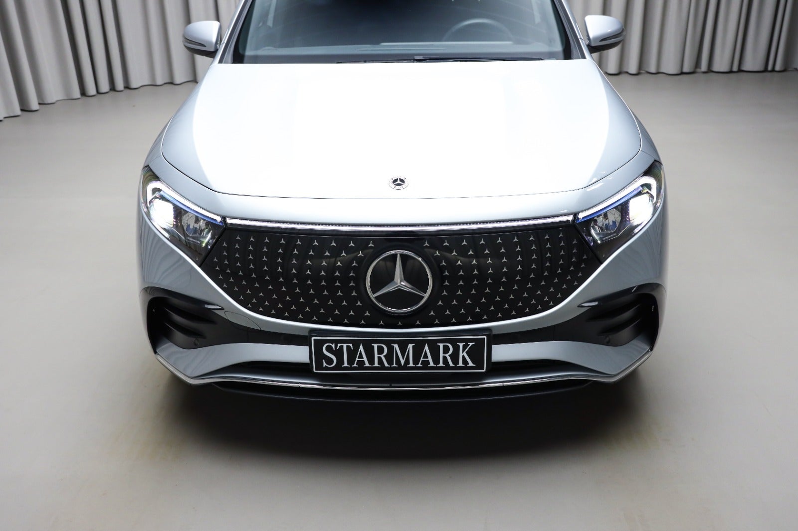 Mercedes-Benz EQA 350 (7/8)