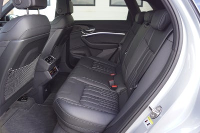 Audi e-tron S-line quattro