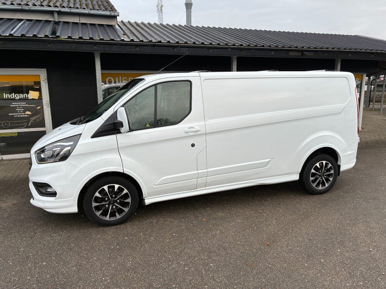 Ford Transit Custom 320L TDCi 185 Sport aut.