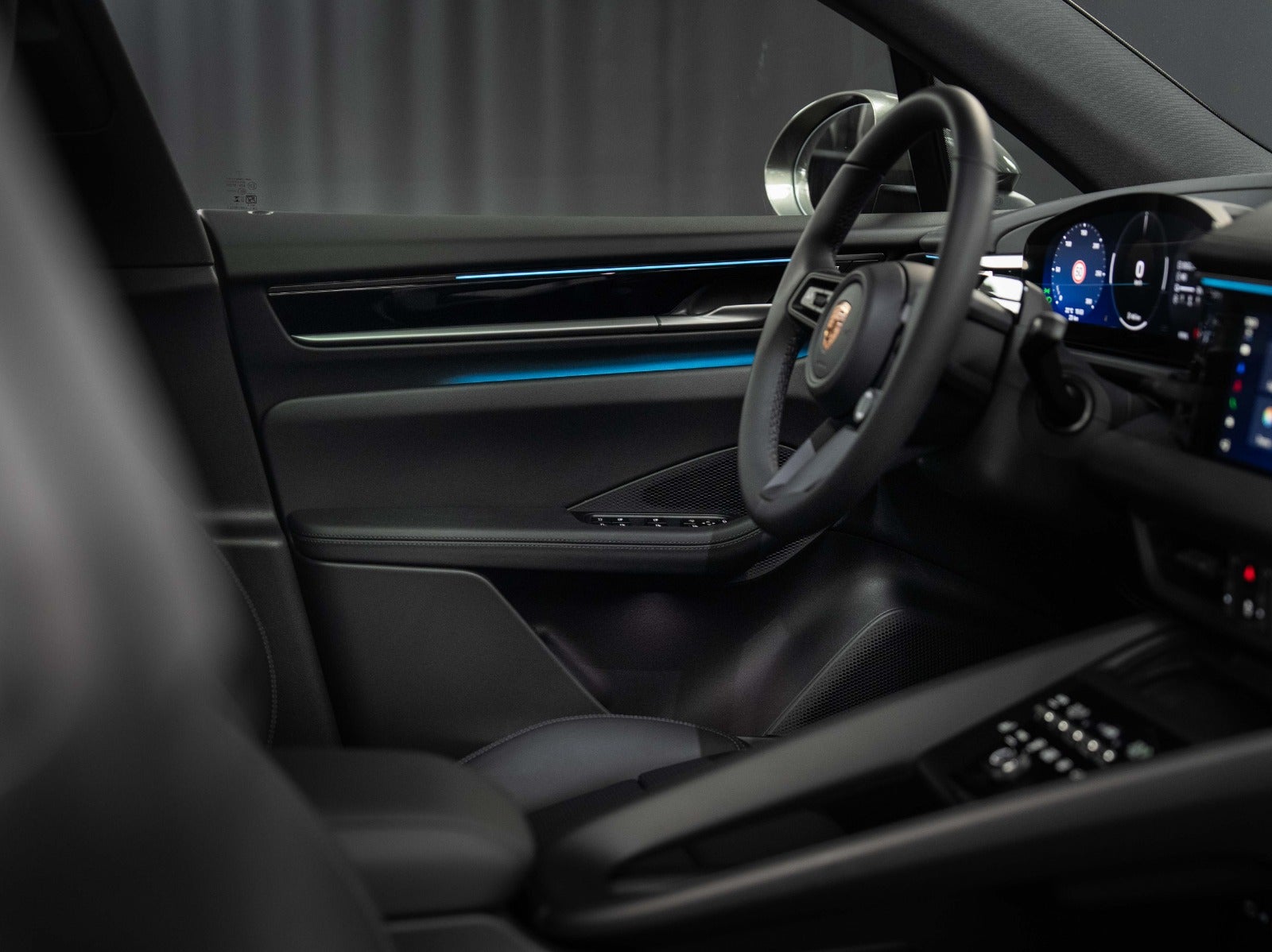 Gallery image 12 of 16