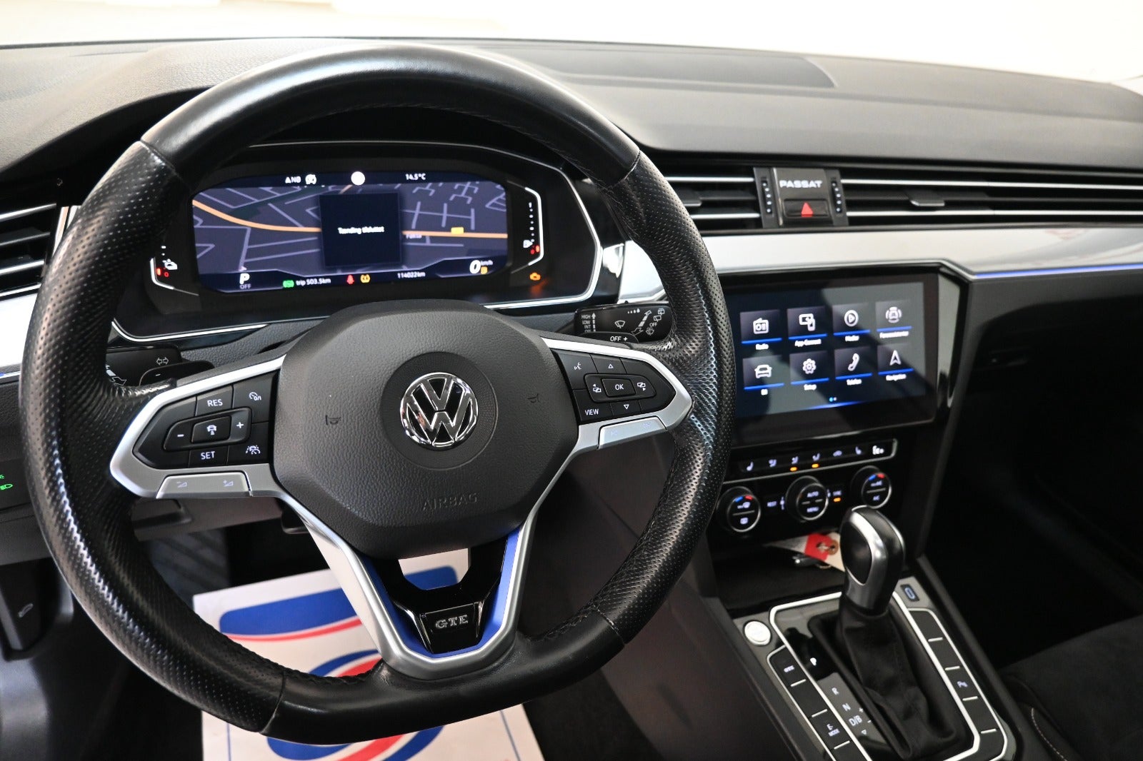 VW Passat GTE+ Pro Variant DSG