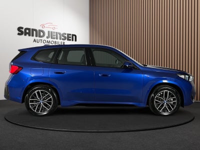 BMW iX1 xDrive30 M-Sport Van