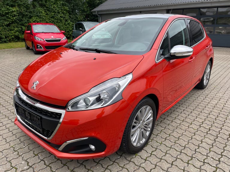 Peugeot 208 BlueHDi 100 Allure Sky