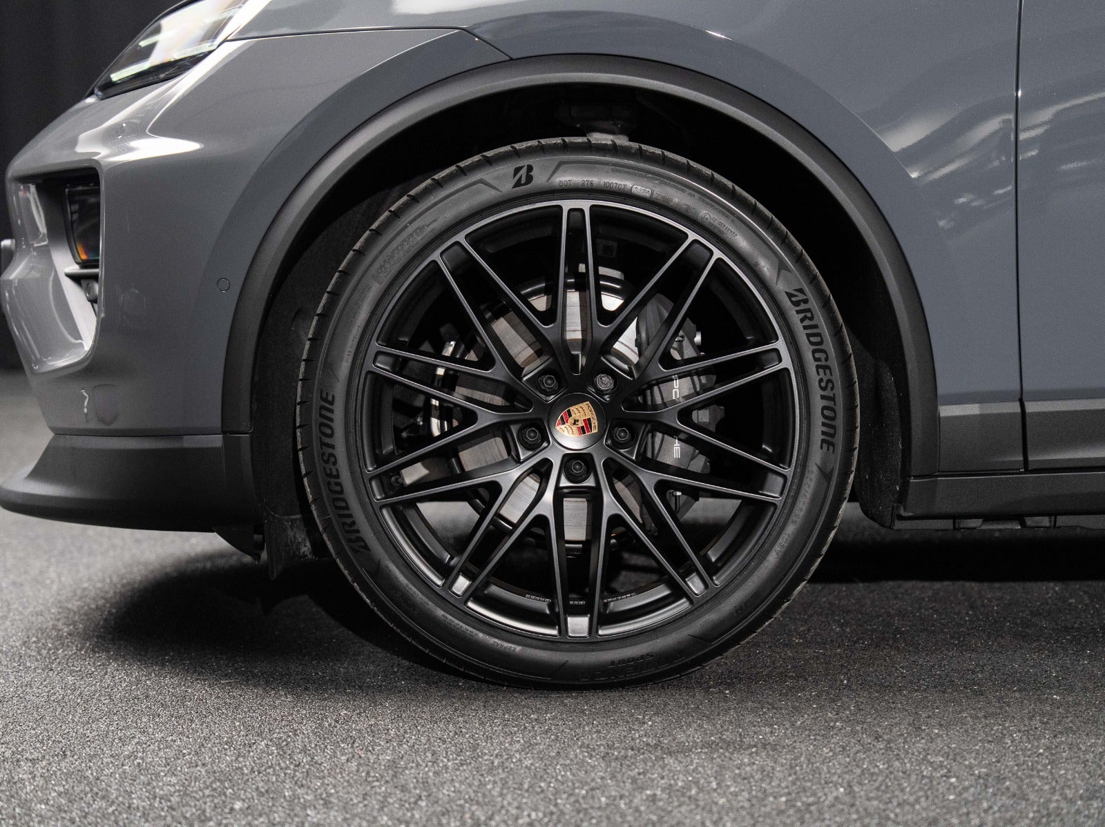 Gallery image 5 of 16