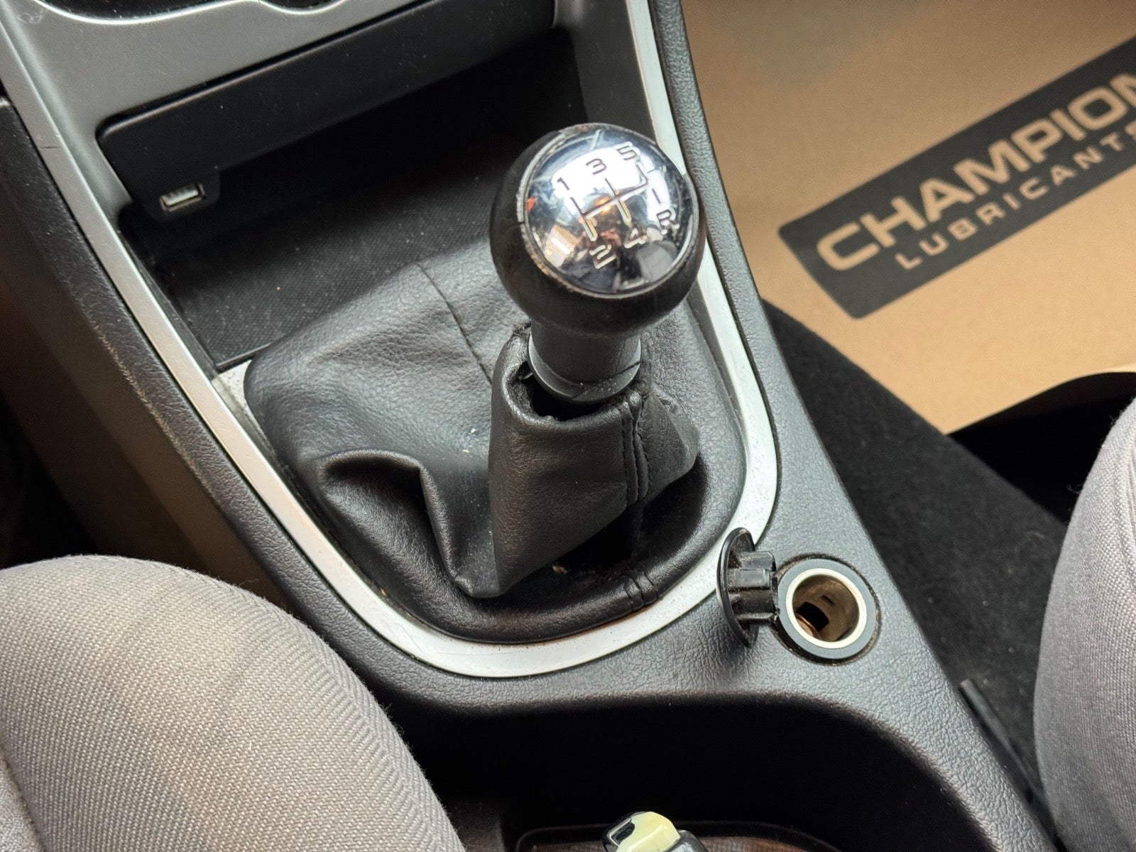 Billede af Peugeot 307 1,6 XR stc.