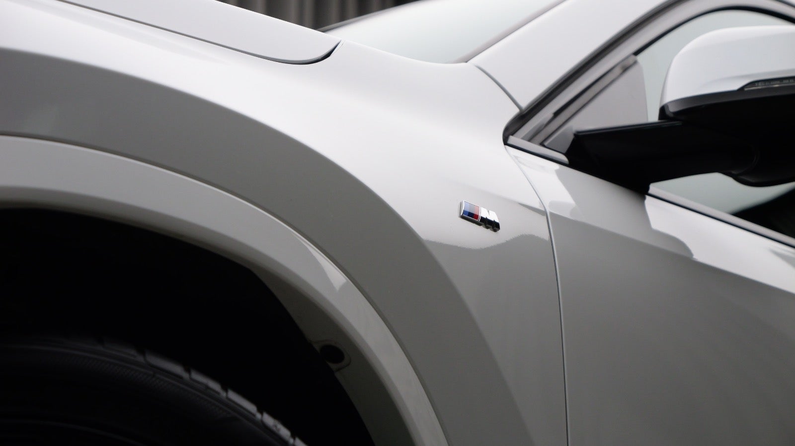 BMW iX1 xDrive30 M-Sport