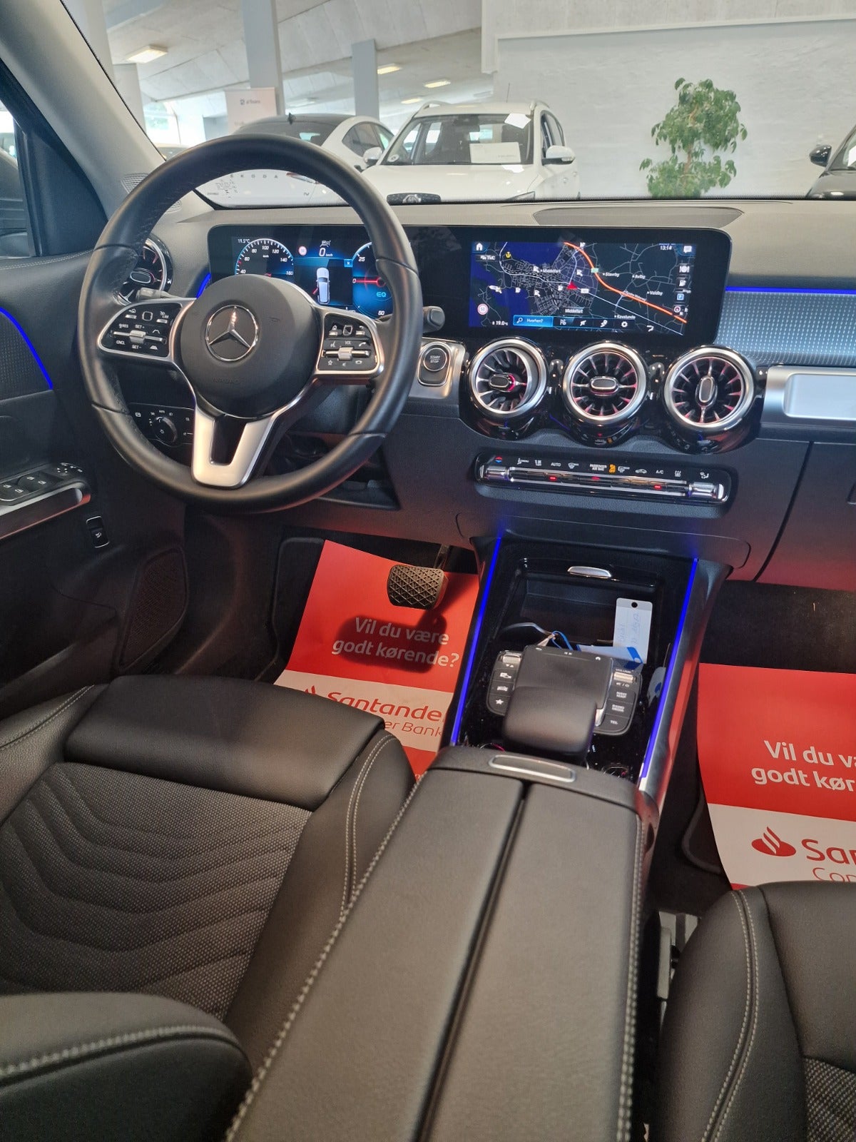 Mercedes EQB250 2023