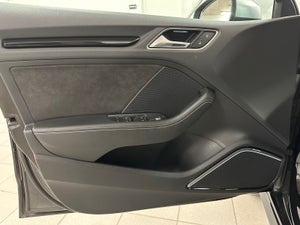 Audi RS3 TFSi Sportback quattro S-tr.