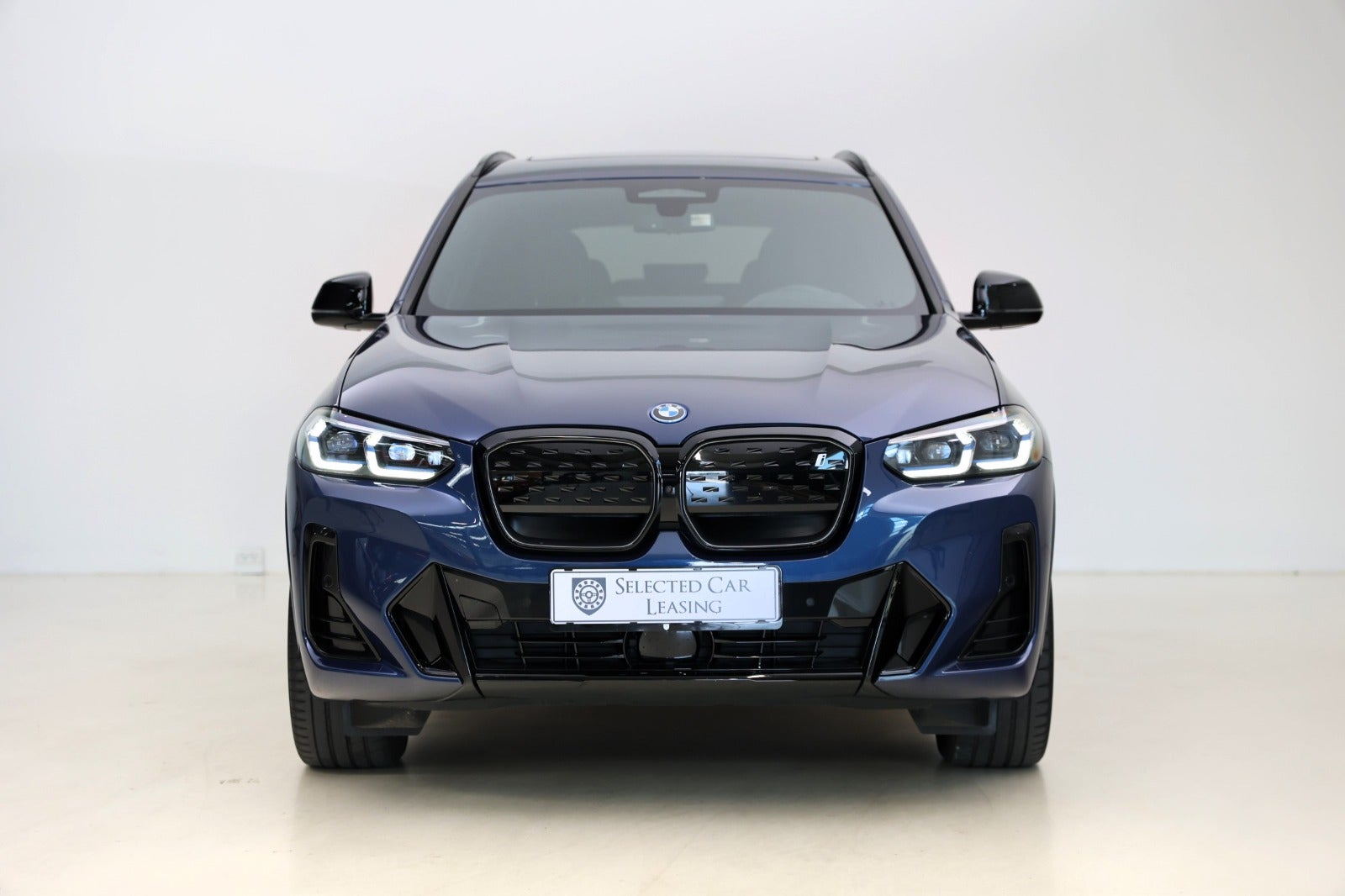 BMW iX3 Charged Plus M-Sport