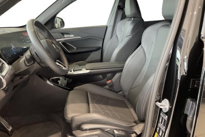 BMW iX1 eDrive20 M-Sport - 4