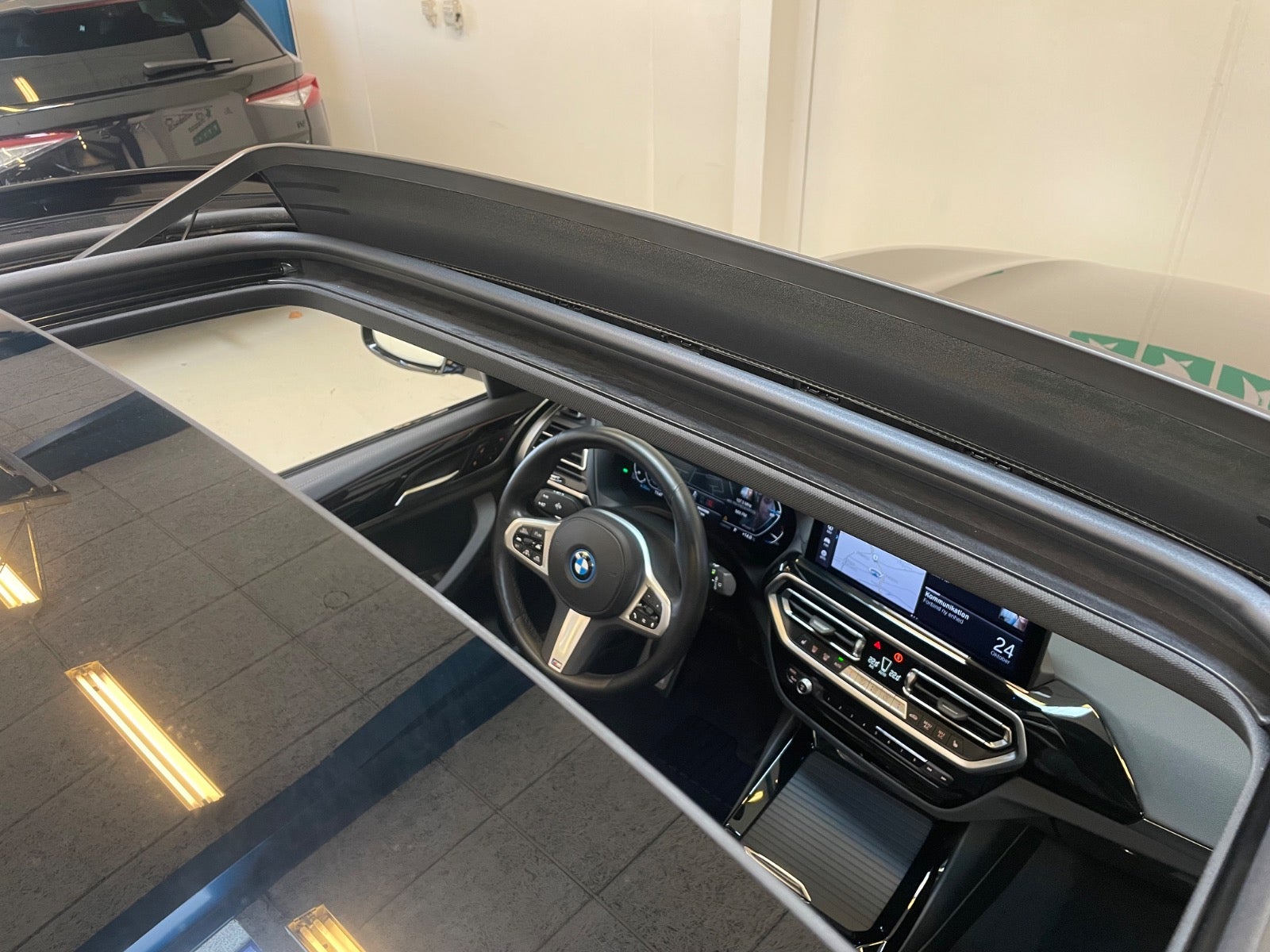 BMW iX3 Charged M-Sport