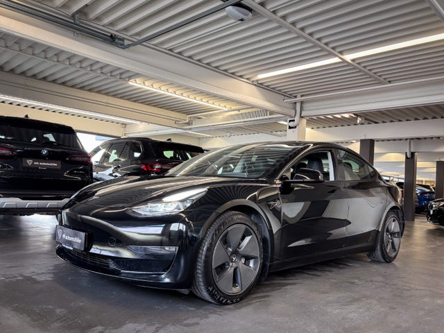 Tesla Model 3  Long Range AWD