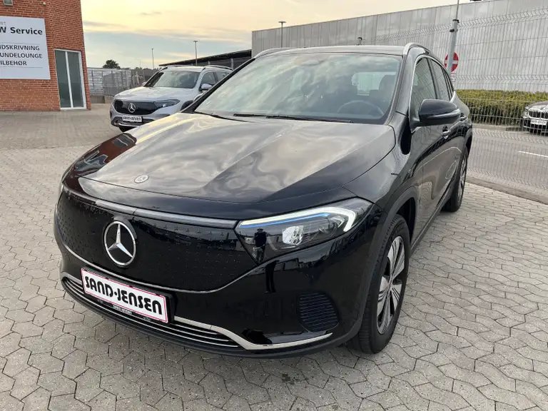 Mercedes EQA250+ Progressive Van