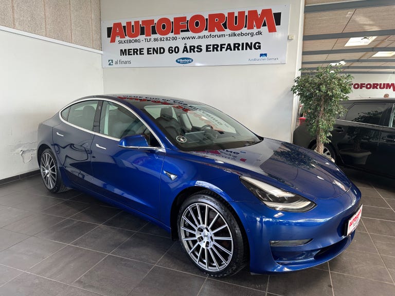 Tesla Model 3 Long Range AWD