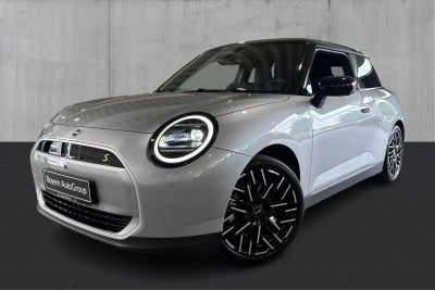 MINI Cooper SE Favoured Trim XL
