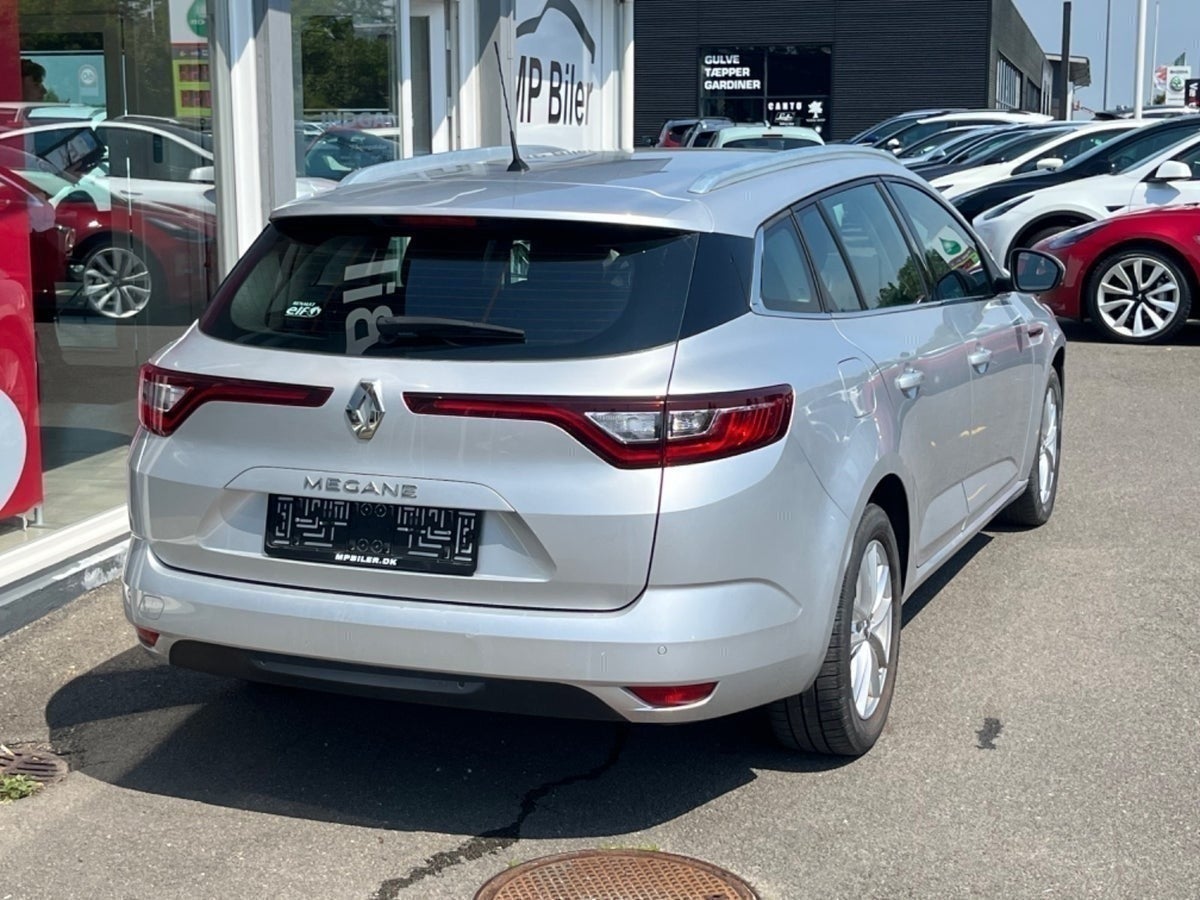 Billede af Renault Megane IV 1,2 TCe 130 Zen Sport Tourer EDC