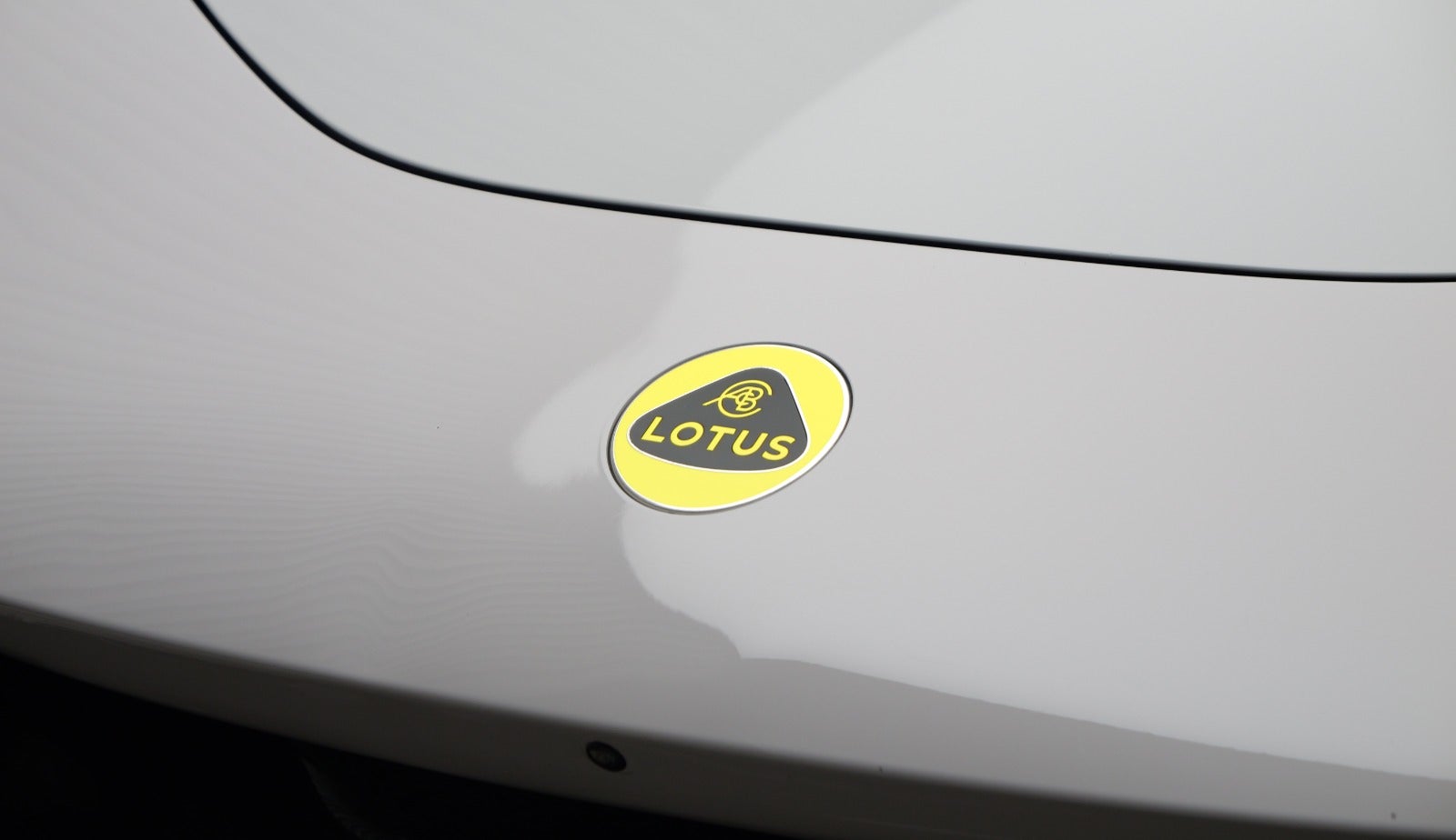 Lotus Eletre 