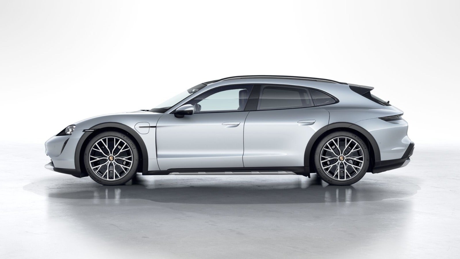 Gallery image 2 of 6