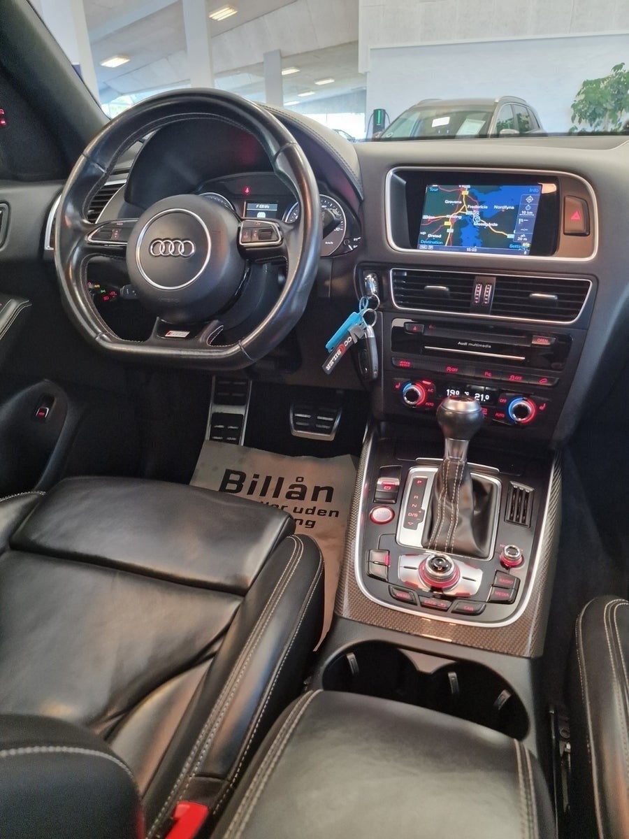 Audi SQ5 2016