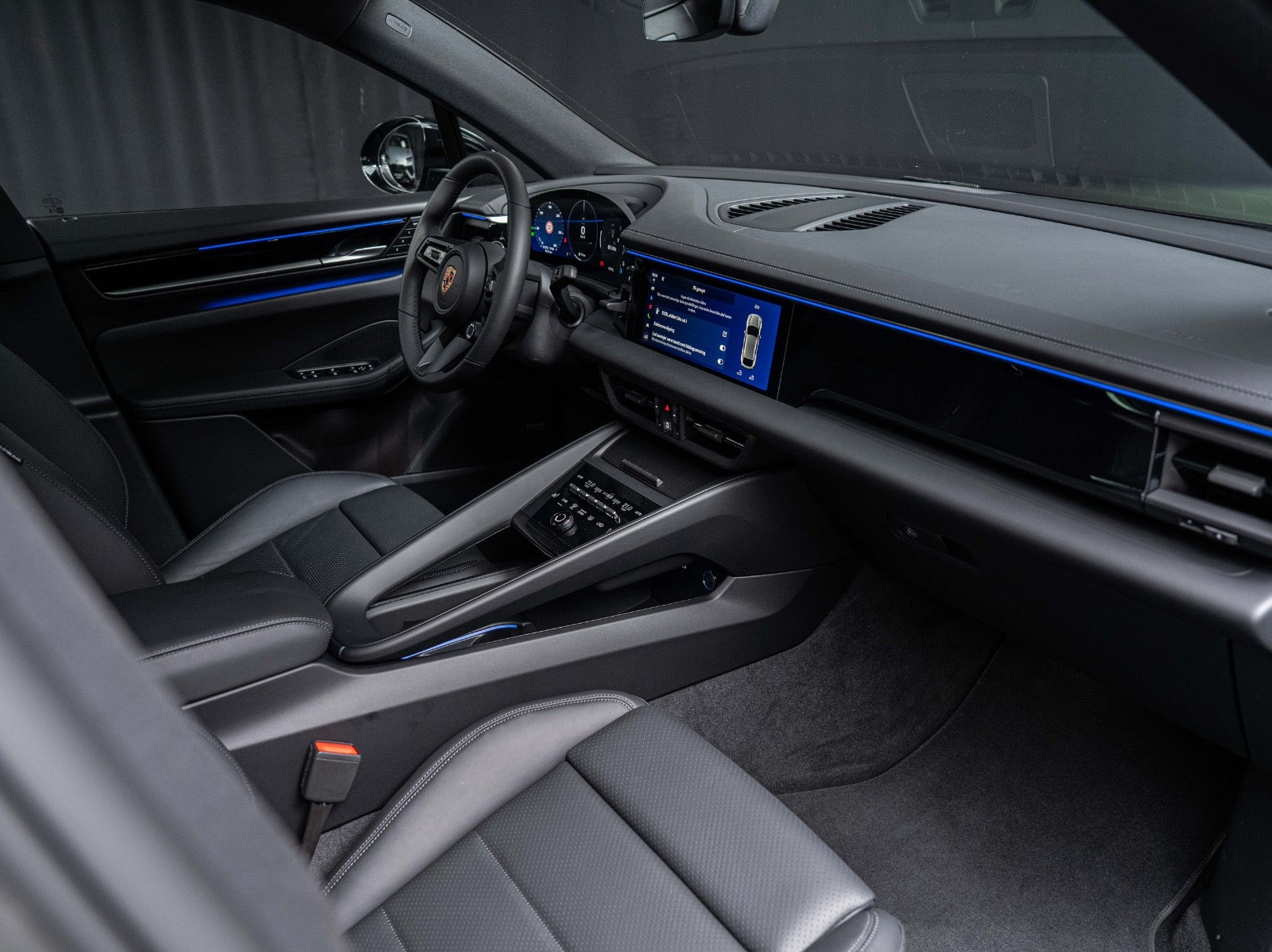 Gallery image 15 of 18