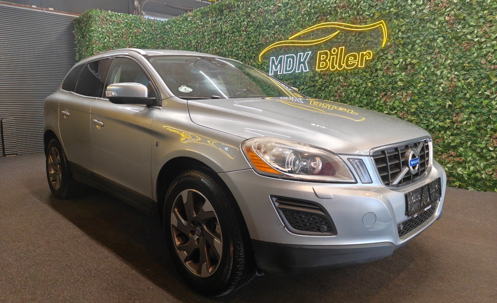 Billede af Volvo XC60 2,4 D5 215 Momentum aut. AWD