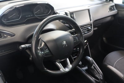 Peugeot 208 BlueHDi 100 Chili Sky+