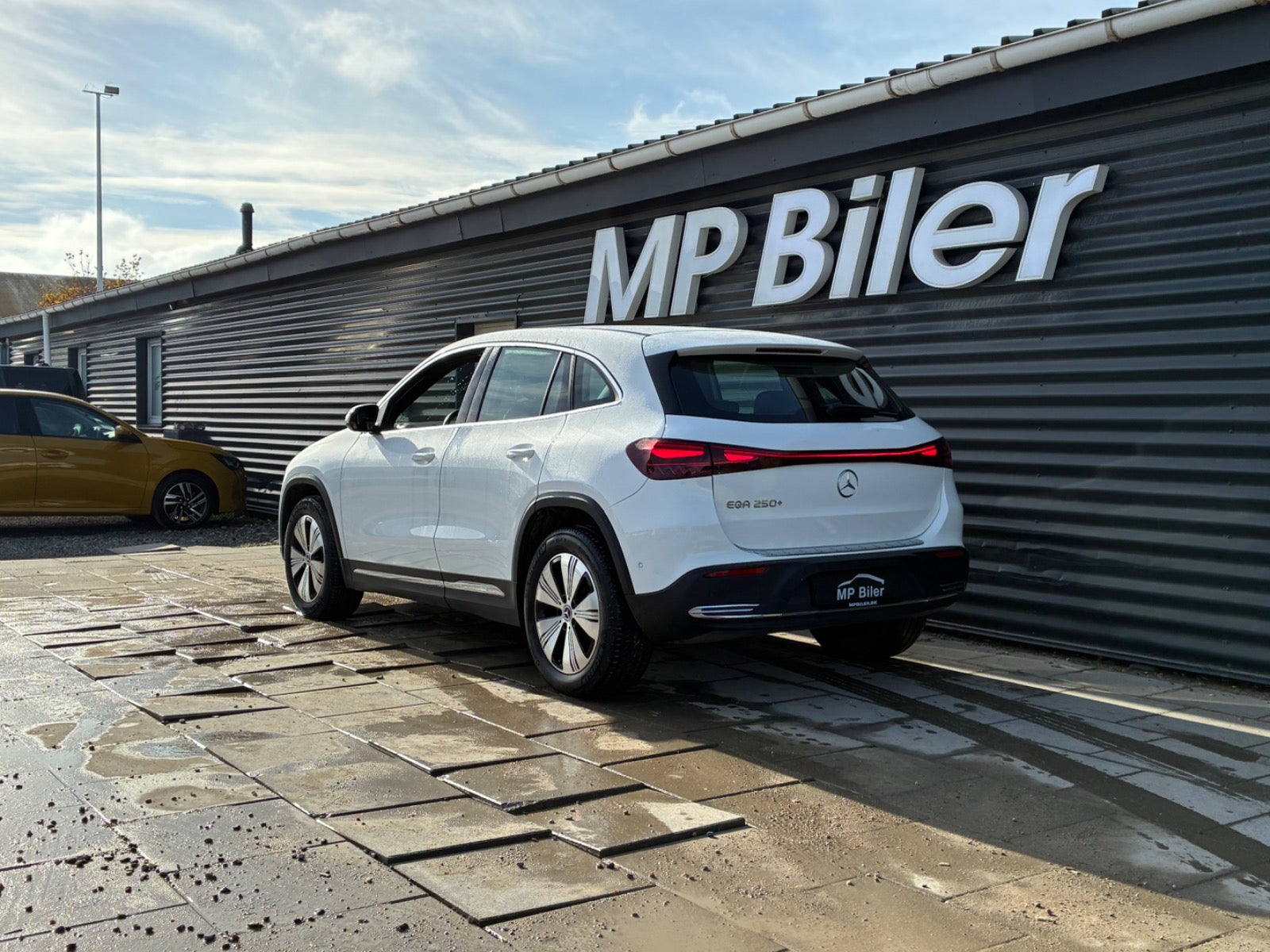 Billede af Mercedes EQA250+  Progressive