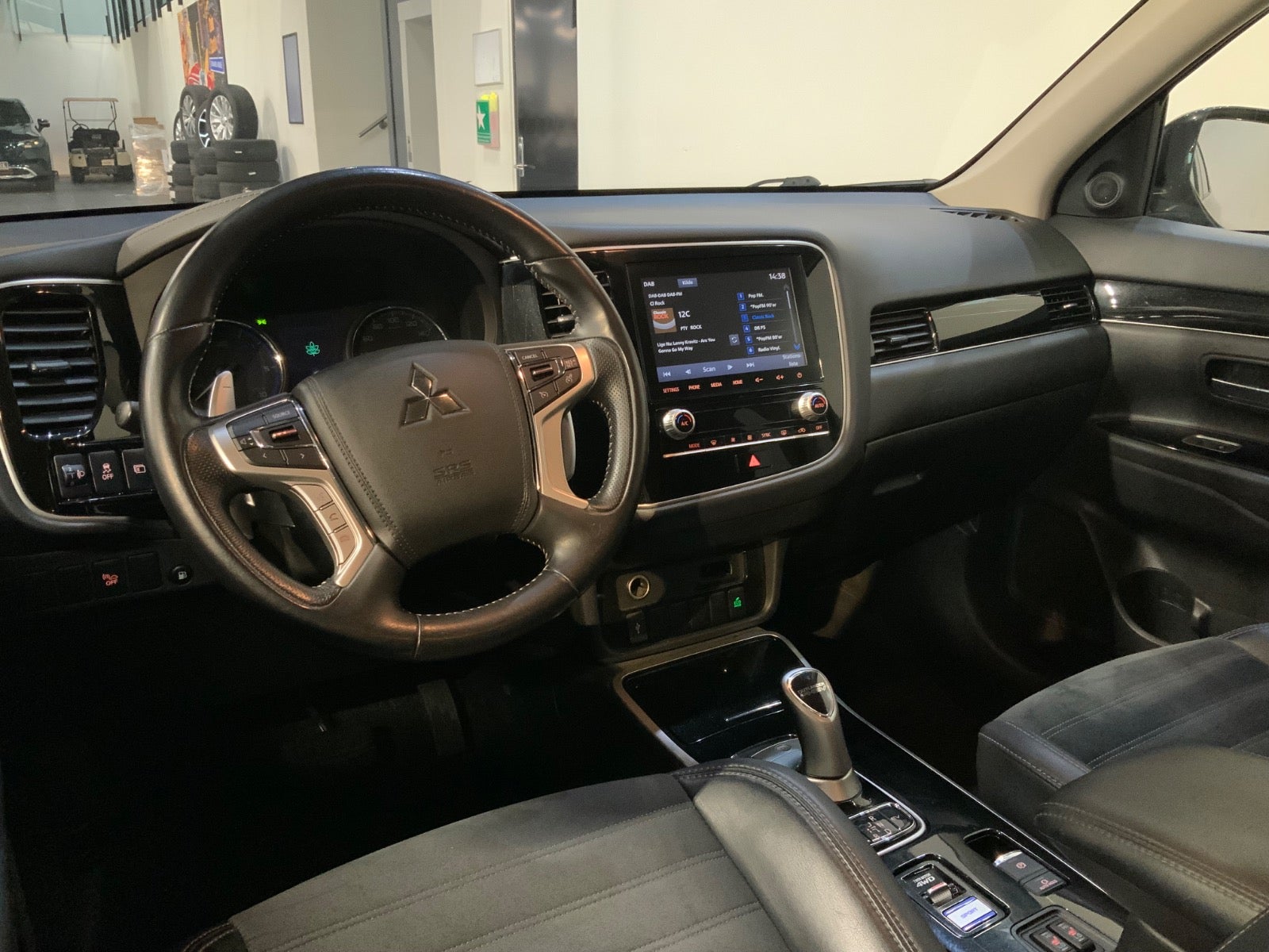 Mitsubishi Outlander (7/8)