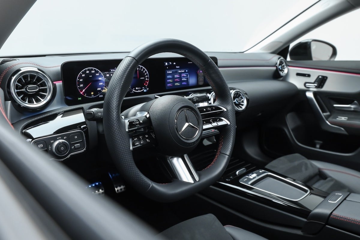 Mercedes-Benz CLA 250 e