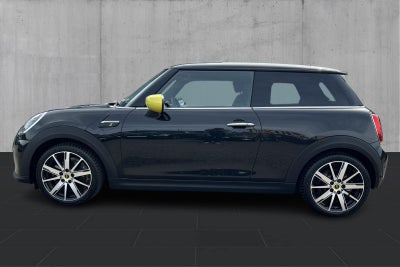 MINI Cooper SE Essential - 1