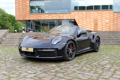 Porsche 911 Turbo 3,8 Cabriolet PDK 2d