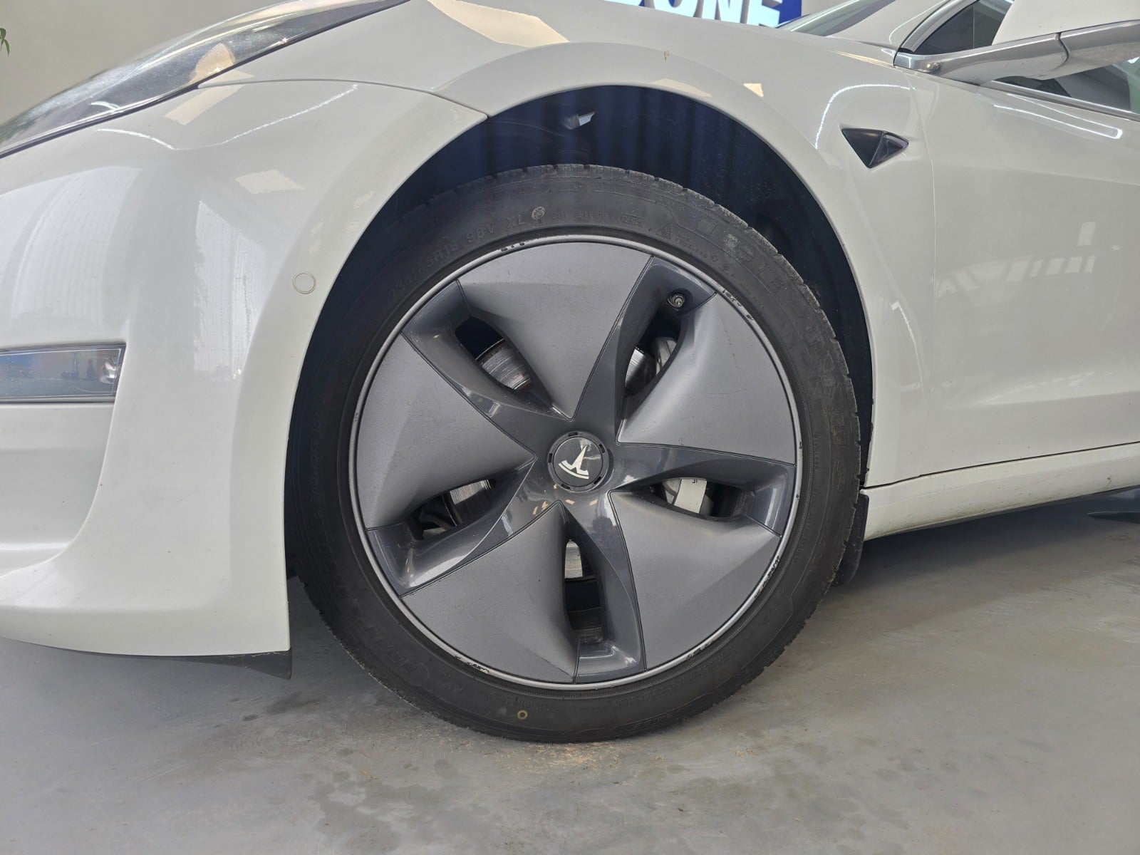 Billede af Tesla Model 3  Long Range AWD