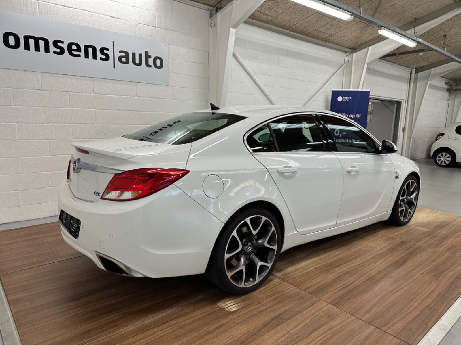 Opel Insignia 2011