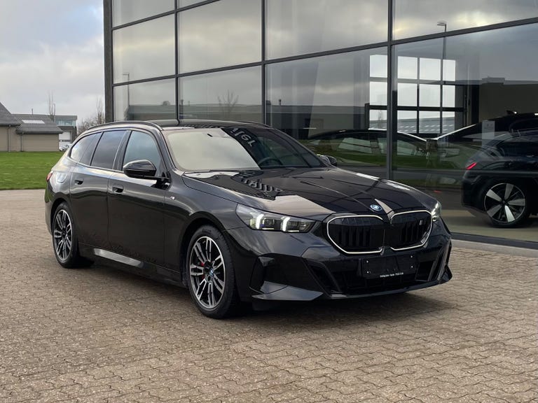 BMW i5 eDrive40 Touring M-Sport Pro