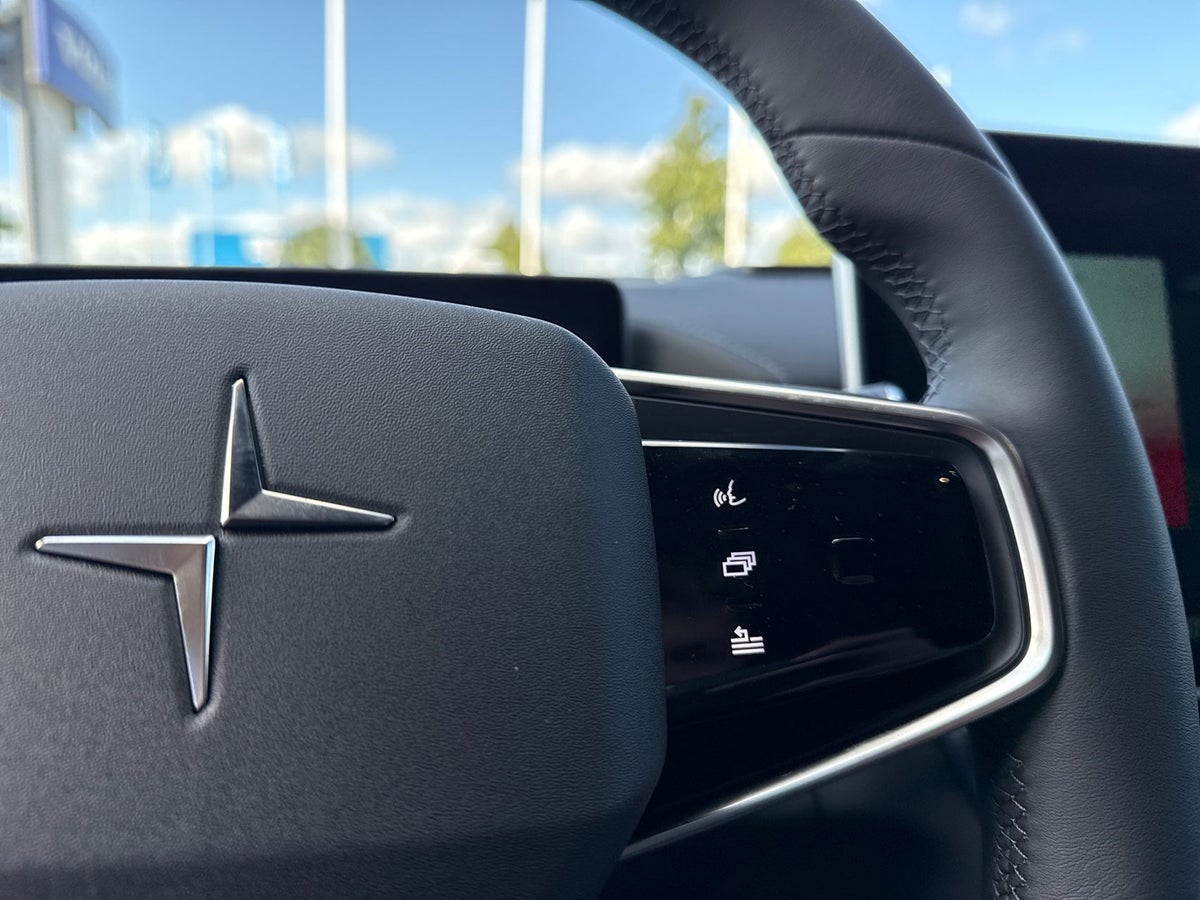 Polestar 4 Long Range AWD billede 18