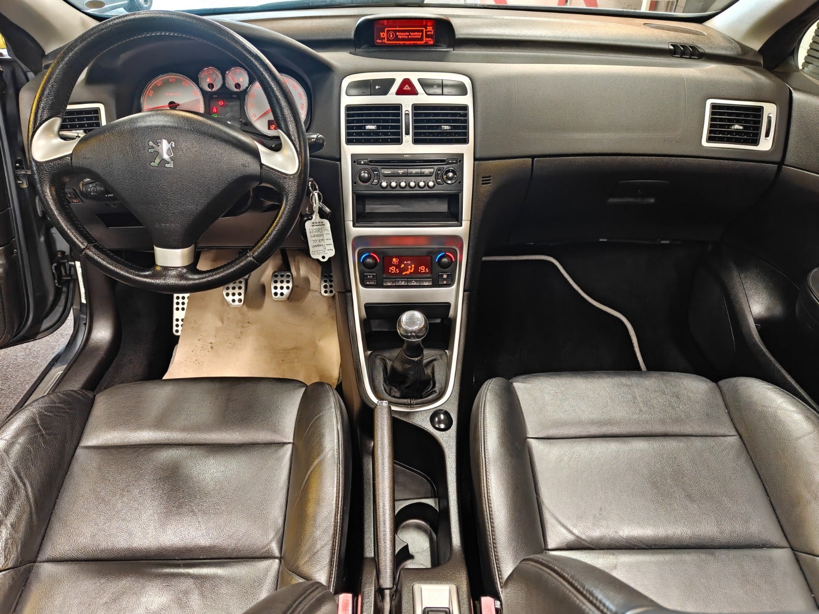 Billede af Peugeot 307 2,0 16V CC