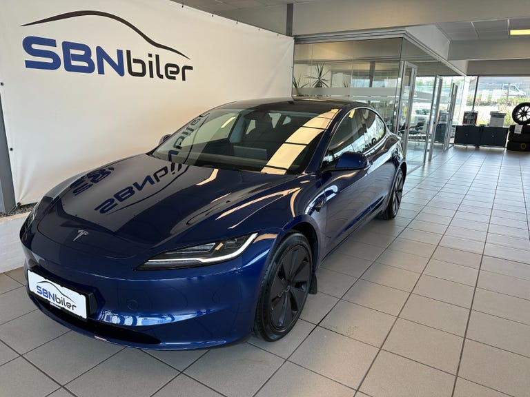 Tesla Model 3 Long Range AWD