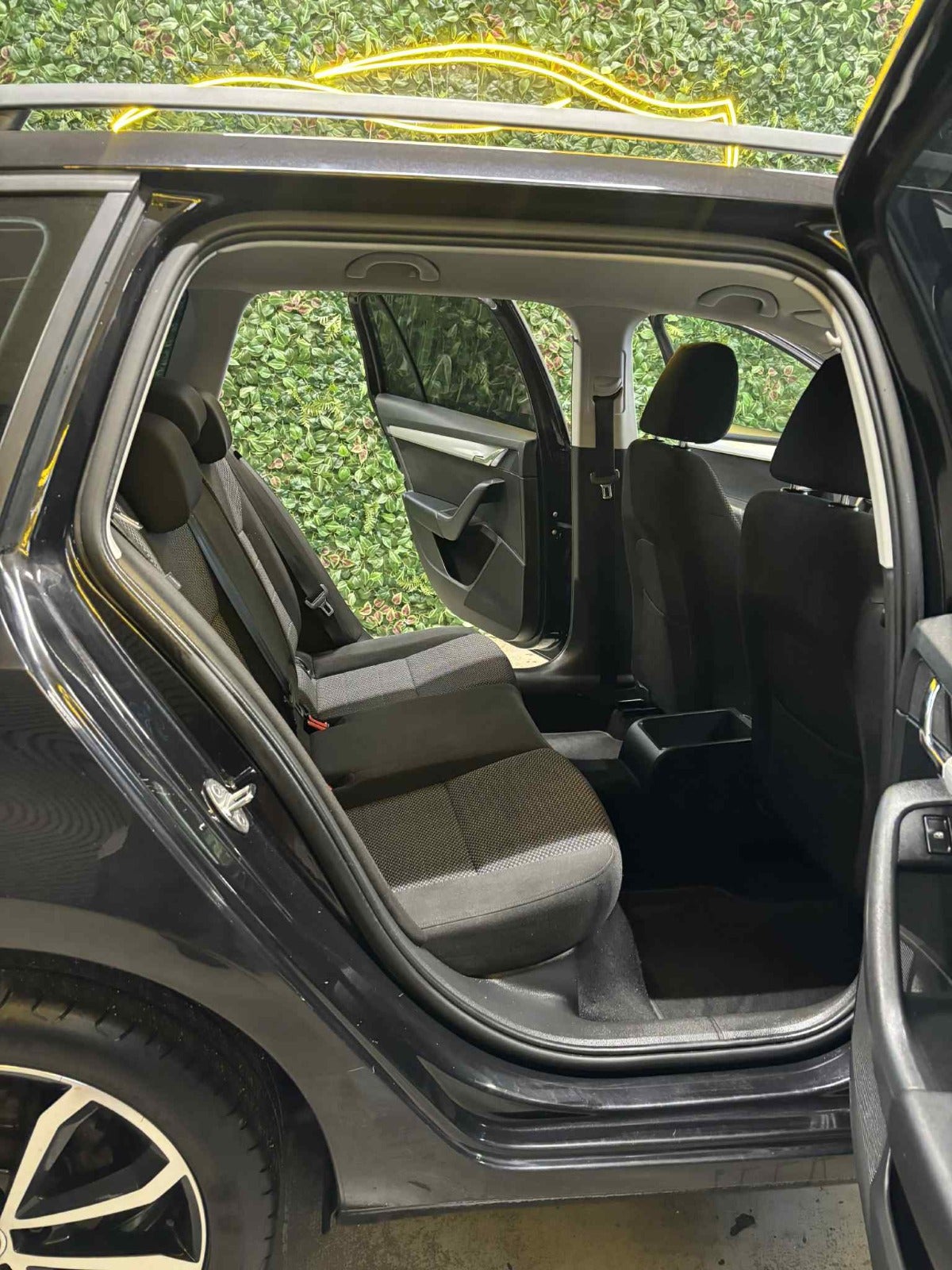 Billede af Skoda Octavia 1,6 TDi 110 Ambition Combi DSG
