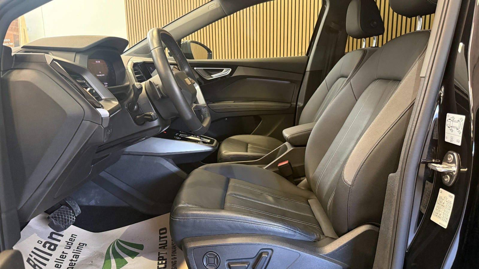 Billede af Audi Q4 e-tron 45 S-line quattro