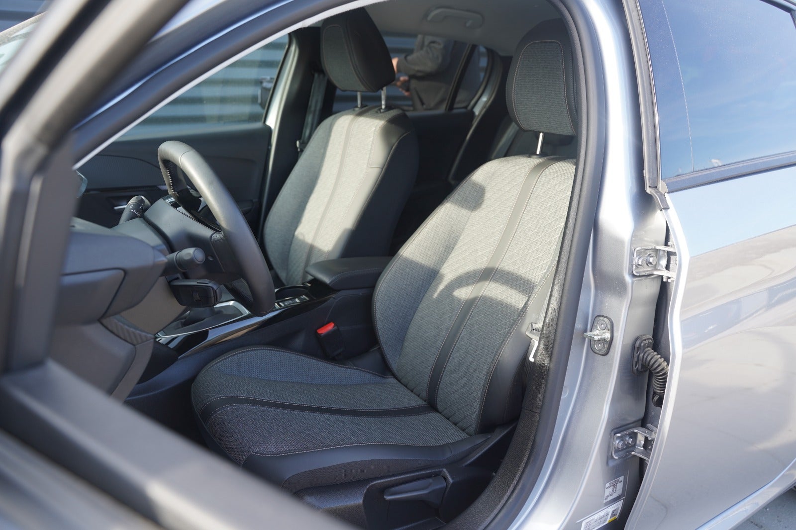 Billede af Peugeot 208 1,2 PureTech 100 Allure Pack