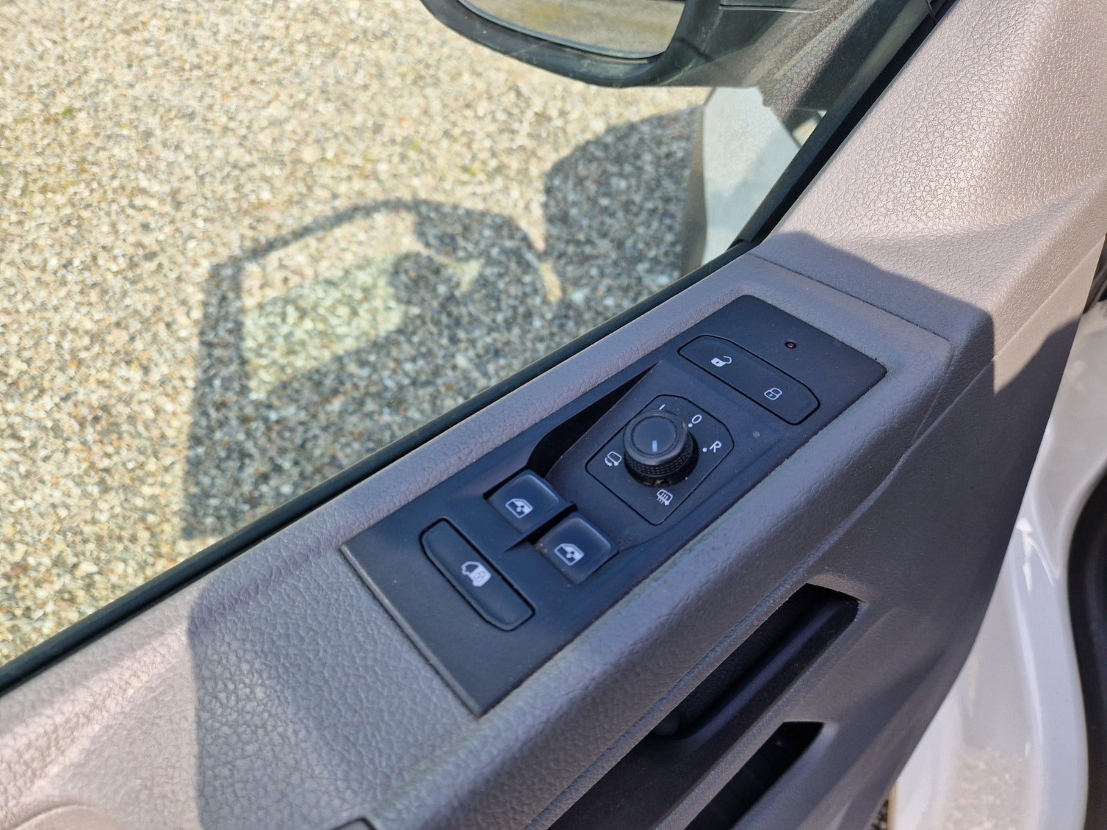 Billede af VW Transporter 2,0 TDi 110 Kassevogn lang
