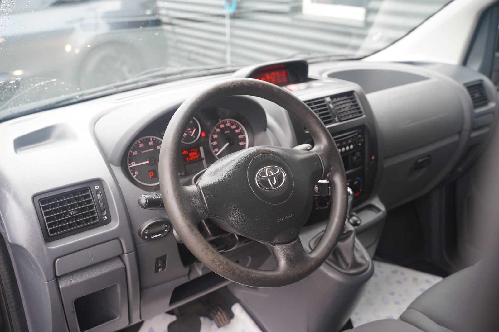 Billede af Toyota ProAce 2,0 D 163 T2 L2H1 aut.