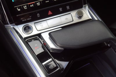 Audi e-tron S-line quattro