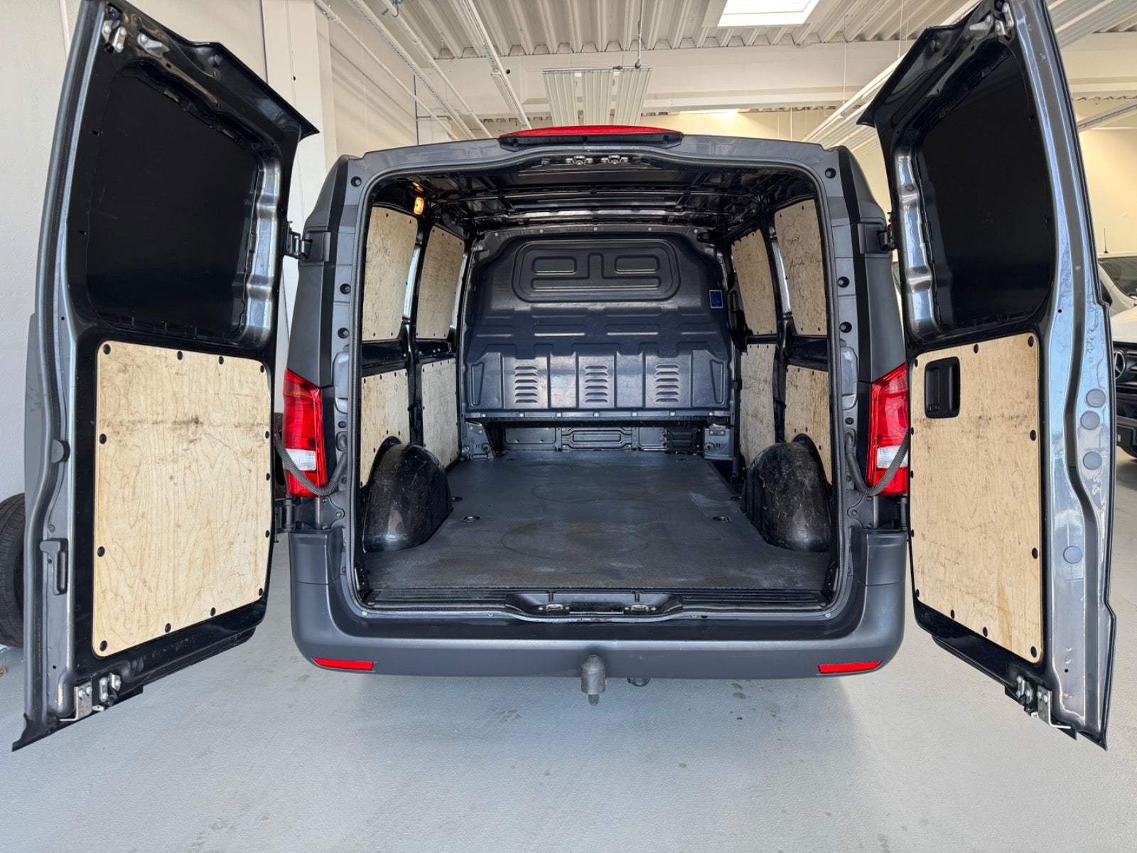 Billede af Mercedes Vito 119 2,0 CDi Kassevogn aut. L RWD