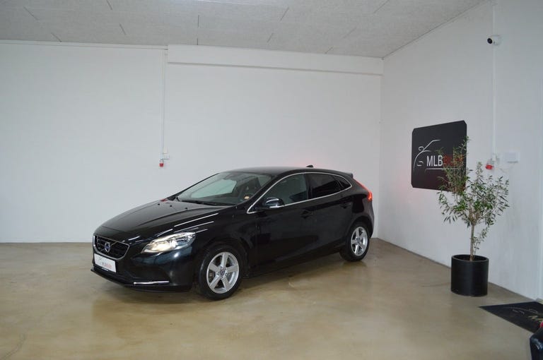 Volvo V40 D3 150 Momentum aut.