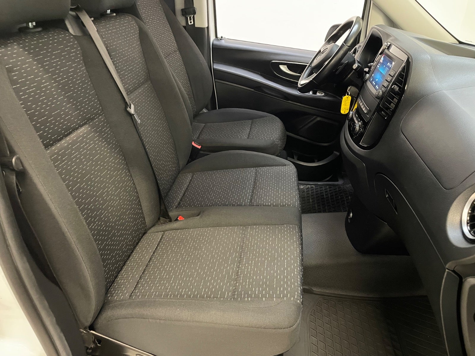 Billede af Mercedes Vito 114 2,0 CDi Kassevogn aut. XL RWD