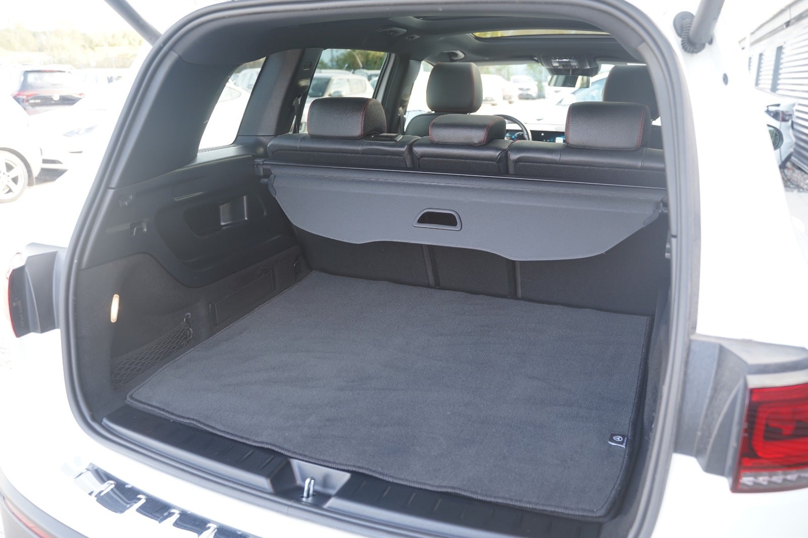 Billede af Mercedes EQB300  AMG Line 4Matic